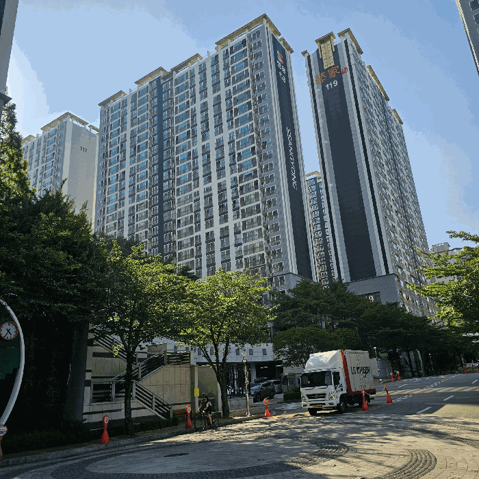 [본건 및 주위