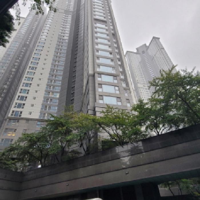 본건 건물 전경