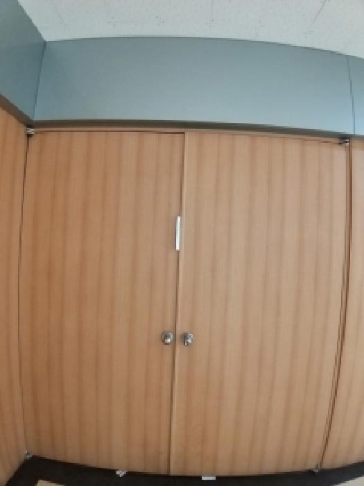 세대 출입문