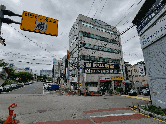 남서측에서 본