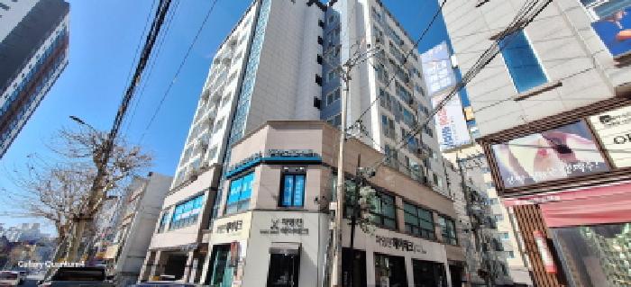 1동 건물 전경