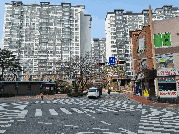 본건 단지 출입구