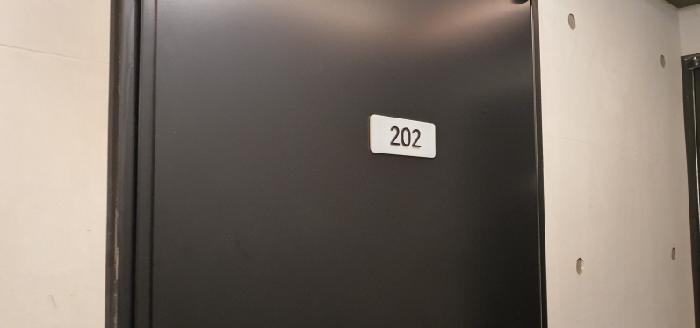 202