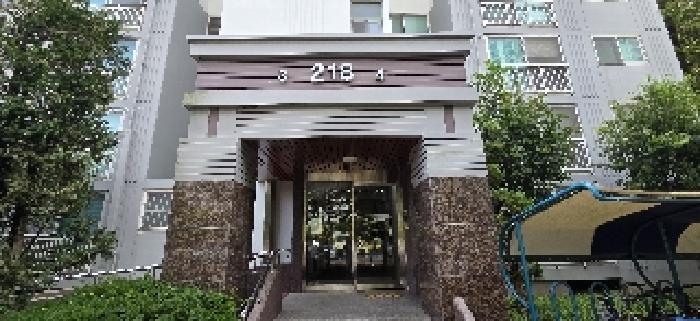 공동출입문