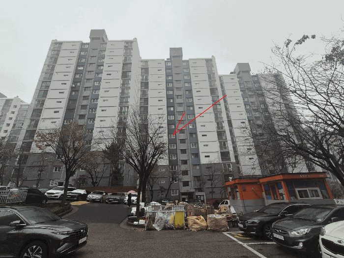 본건전경1 (북측에서 촬영)