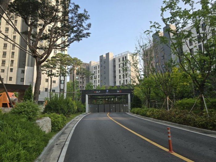 지하주차장 1출입구