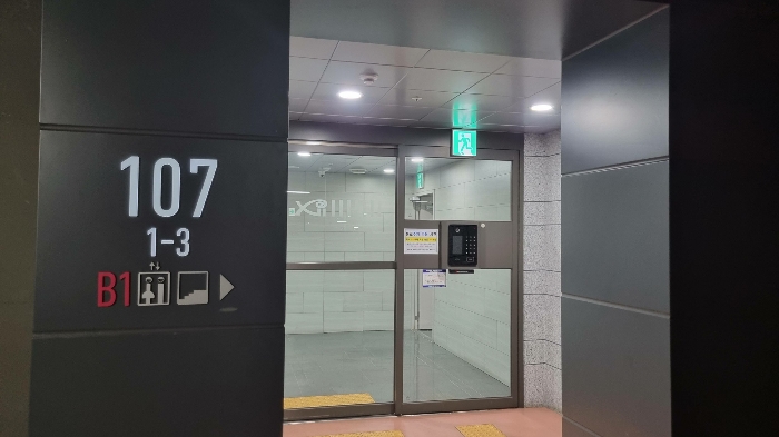 지층 107동