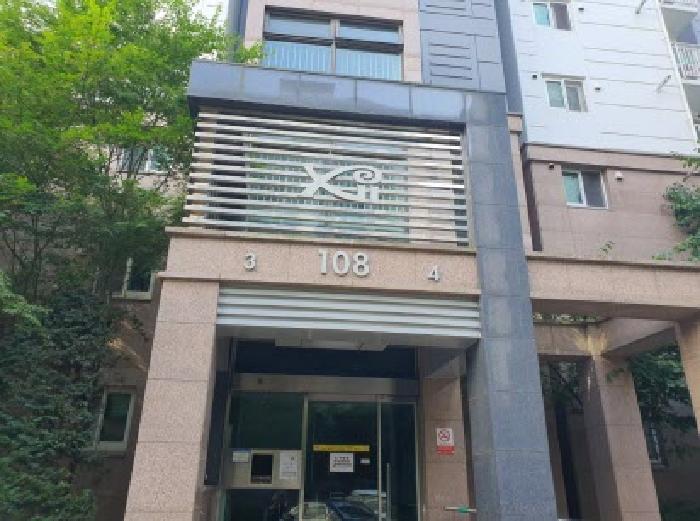 공동 출입구 현