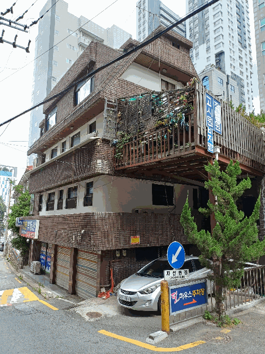 본건 남동측 전
