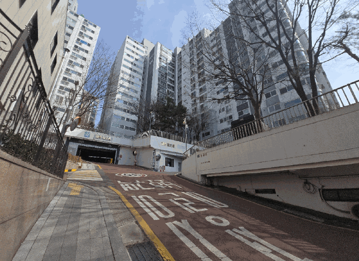 단지 진입로