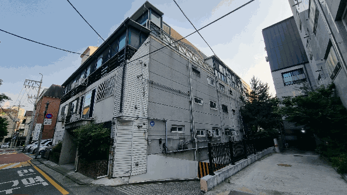 본건 소재 건물