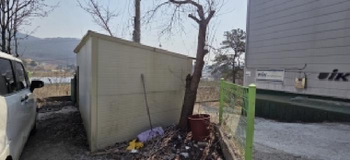 목록1.지상 입구 부근 제시외 창고