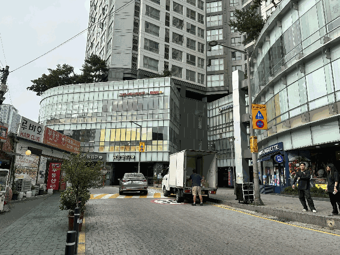 주차장 진입로