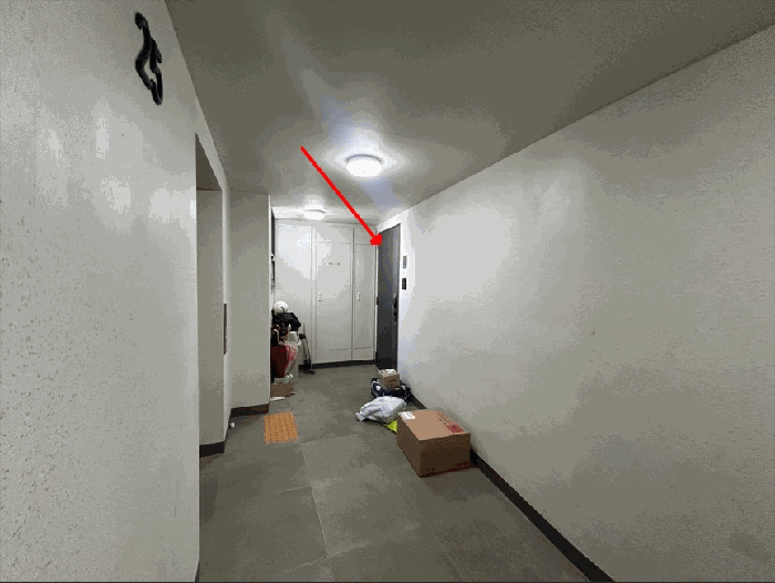 복도 전경