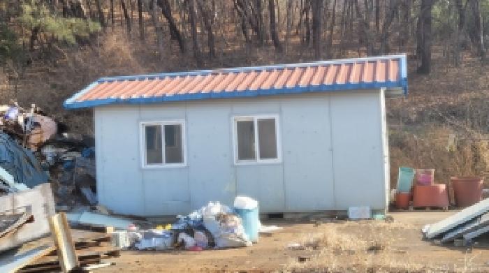 소유관계가 확인되지 않는 제시외건물(ㄱ)