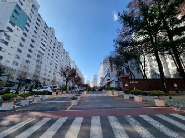 주출입구(정문)