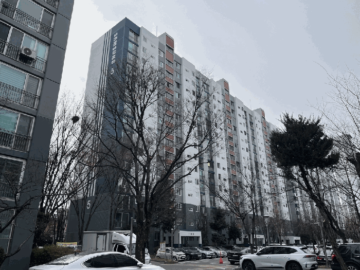 본건 소재 5동 전경2