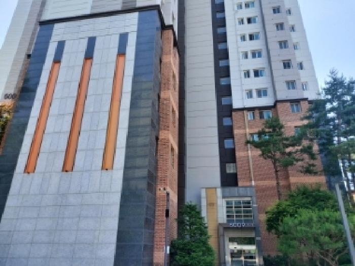 건물 전체 전경