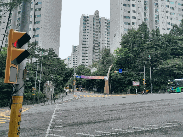 주위환경(출입구)