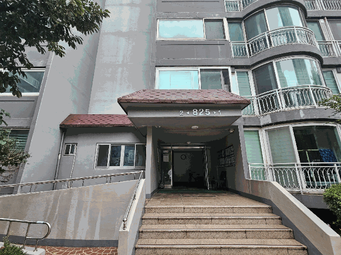 1층 출입구