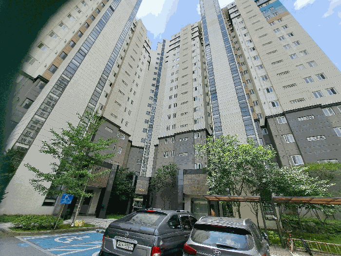 대상물건 소재 109동 전경