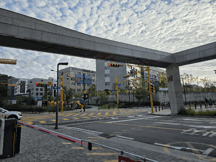 아파트 출입구