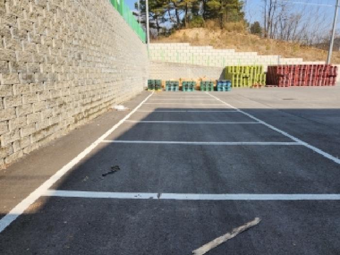 목록 2. 전경(주차선 부분)