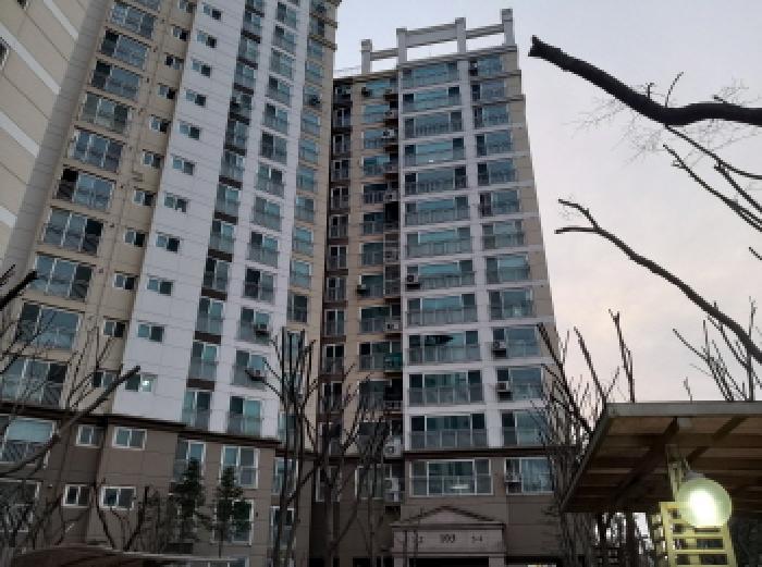 * 본건 목적물 소재 동 전경