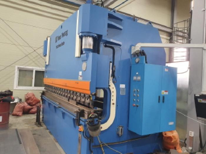 2022년 9월, 목록 기호3. HYD`SINGLE C.N.C PRESS BRAKE M/C 전경(1)