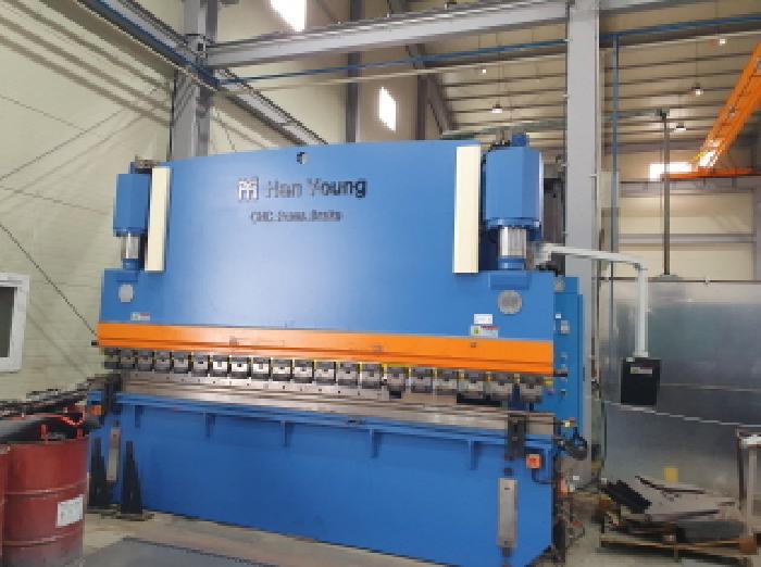 2022년 9월, 목록 기호3. HYD`SINGLE C.N.C PRESS BRAKE M/C 전경(2)