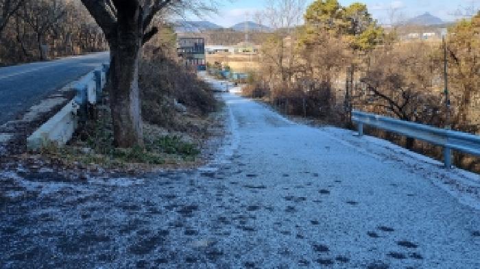 순창 풍산 대가 513-3 경매물건1번(현,대) 및 경매물건2번 건물 진입로 사진