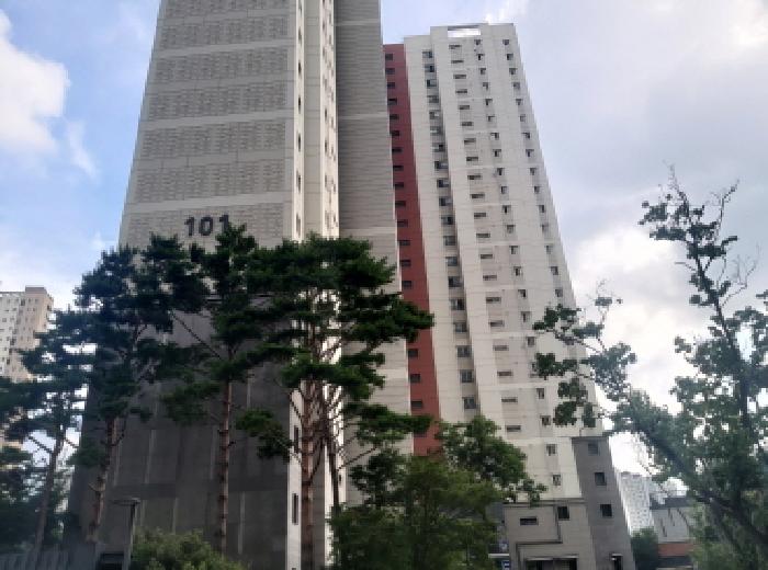 * 본건 목적물 소재 동 전경