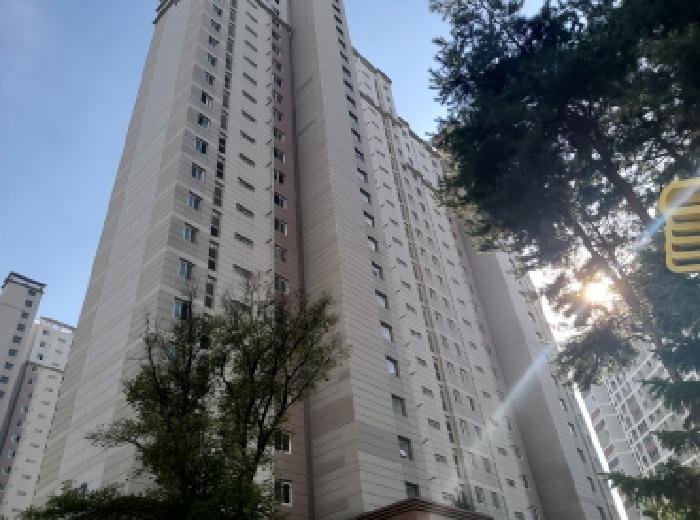 * 본건 목적물 소재 동 전경