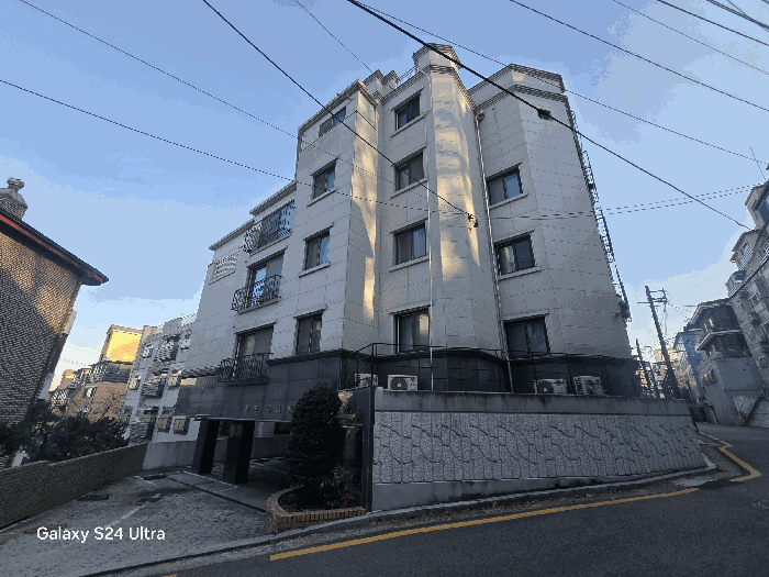 본건 건물 전경