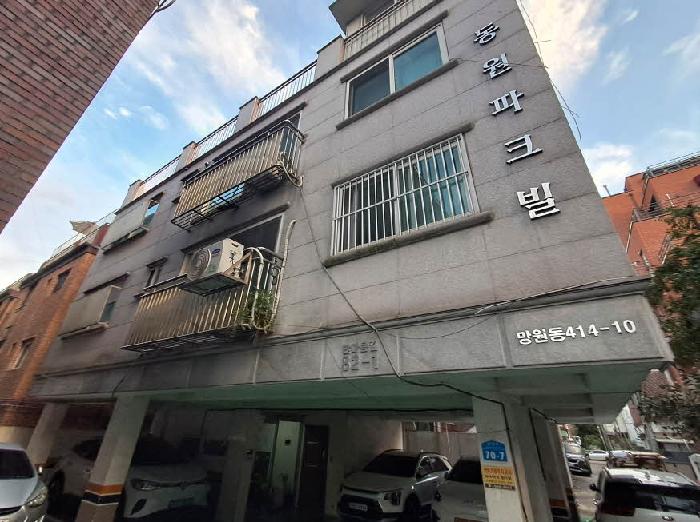 건물 전경