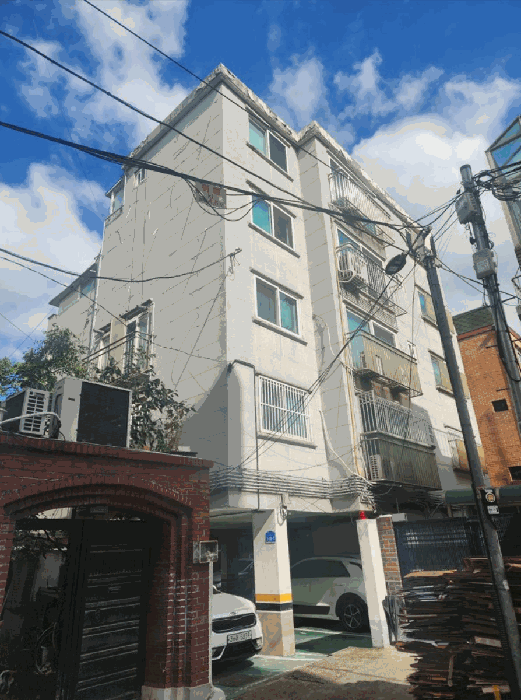 건물 전경