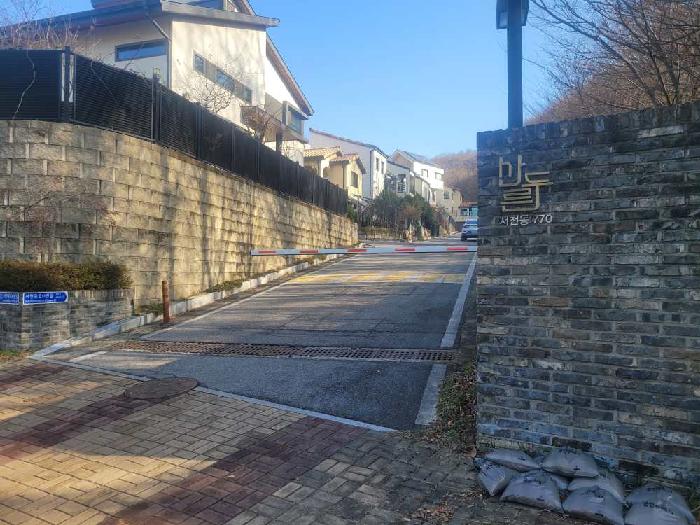 목록4.도로. 주택단지 초입