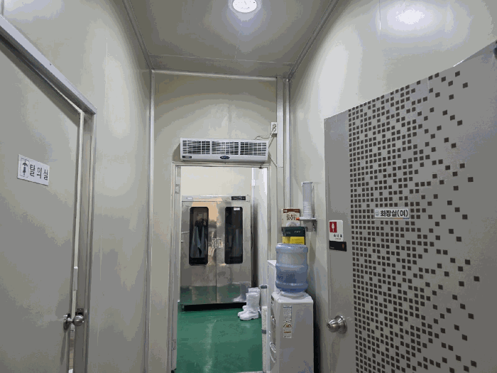 [제시외 기계기구ⓔ(에어커튼)]