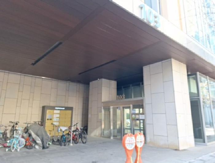 공동 출입구