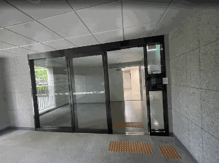 226동 1,2호라인 공동출입구