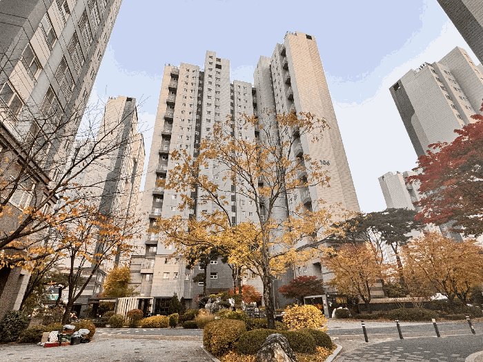 본건 소재 건물 전경
