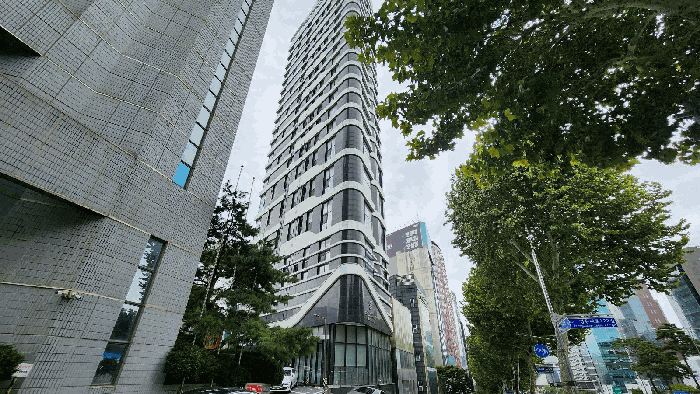 본건 건물 전경
