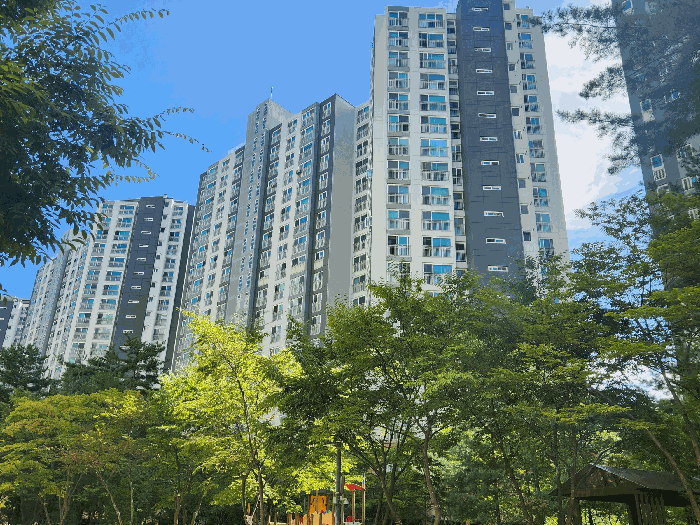 본건 동 전경