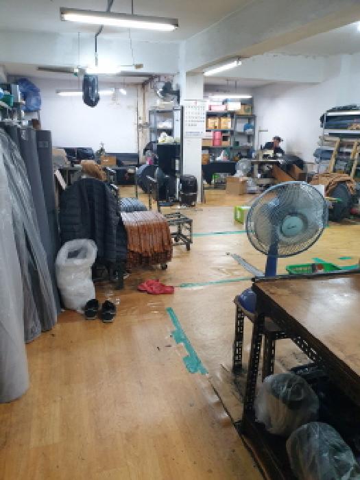 지하 내부 전경(이태리패션 점유)
