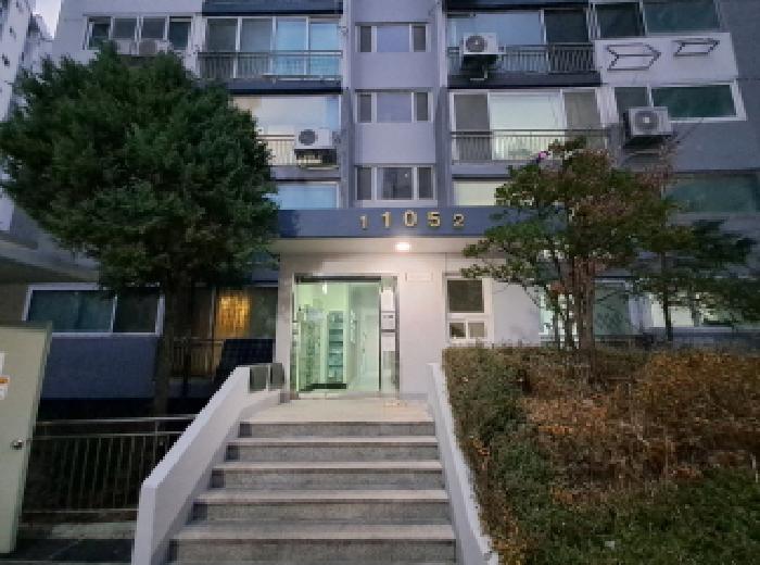 105동 공동출입구