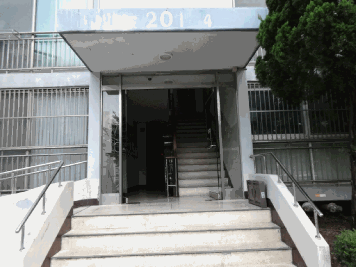 1층 출입구