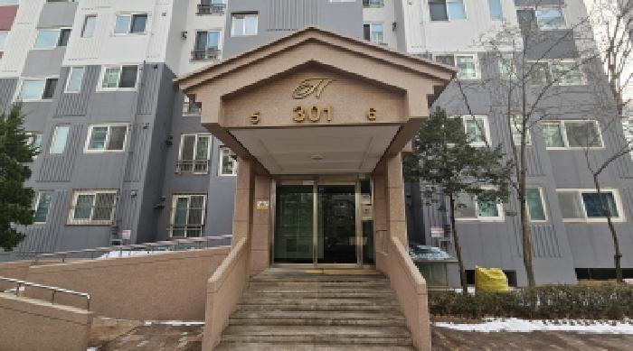 공동현관문