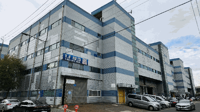 본건이 속한 건물전경(에이동)