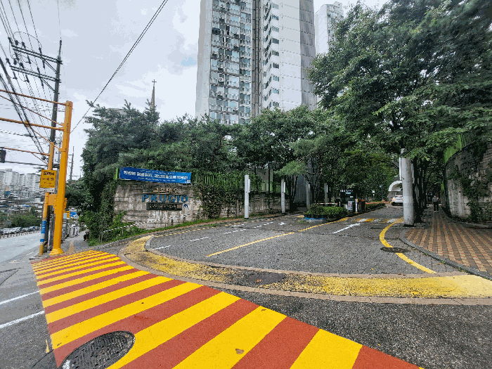 단지 출입구