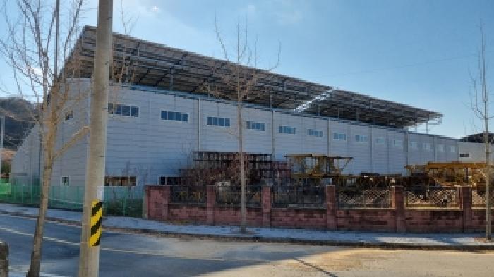 순창 풍산 죽전 942 경매물건1번(현,공장용지) 및 별지 옥상소재 기계기구목록(태양광 시설물) 사진